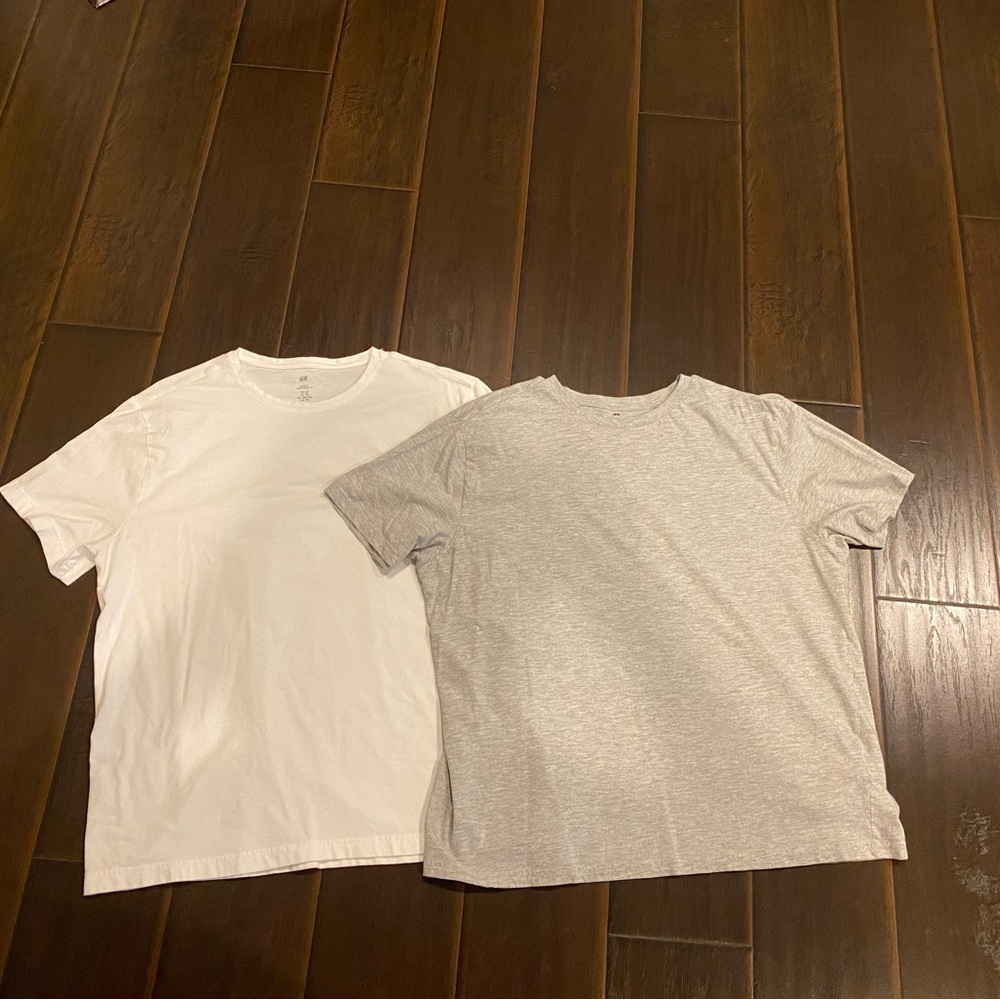 H&M White and Gray Short Sleeve Tees